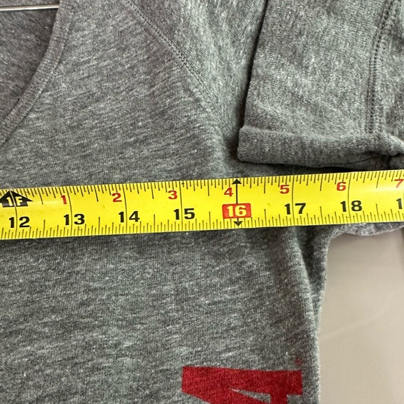 Nebraska Cornhuskers Huskers Gray Hooded Kangaroo Pocket Jersey Top Large - Picture 11 of 13